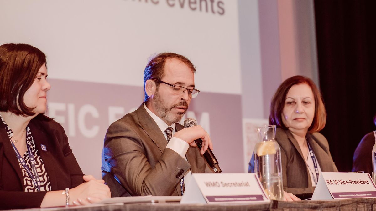 Umělá inteligence meteorology nenahradí, říká ředitel ČHMÚ